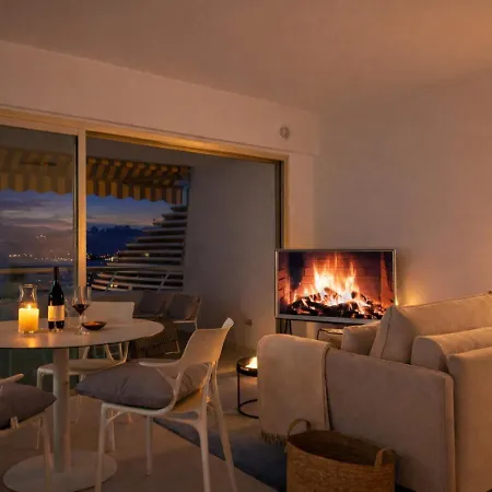 Luxueux Marina Baie Des Anges * ヴィルヌーヴ・ルベ